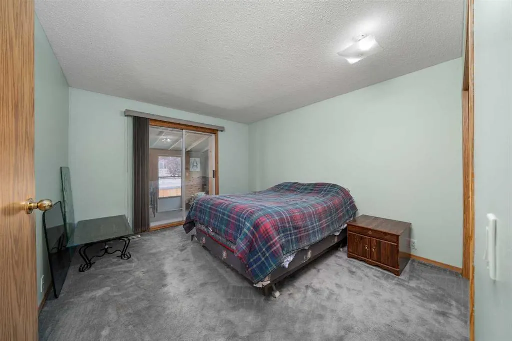 56 Martinwood Way NE