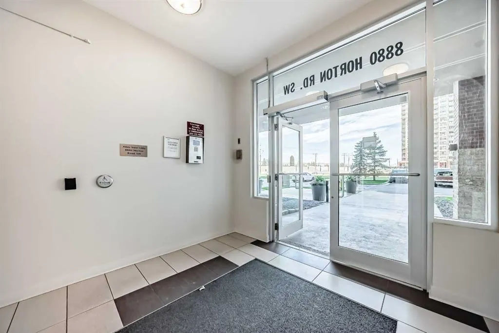 8880 Horton Road SW, #402