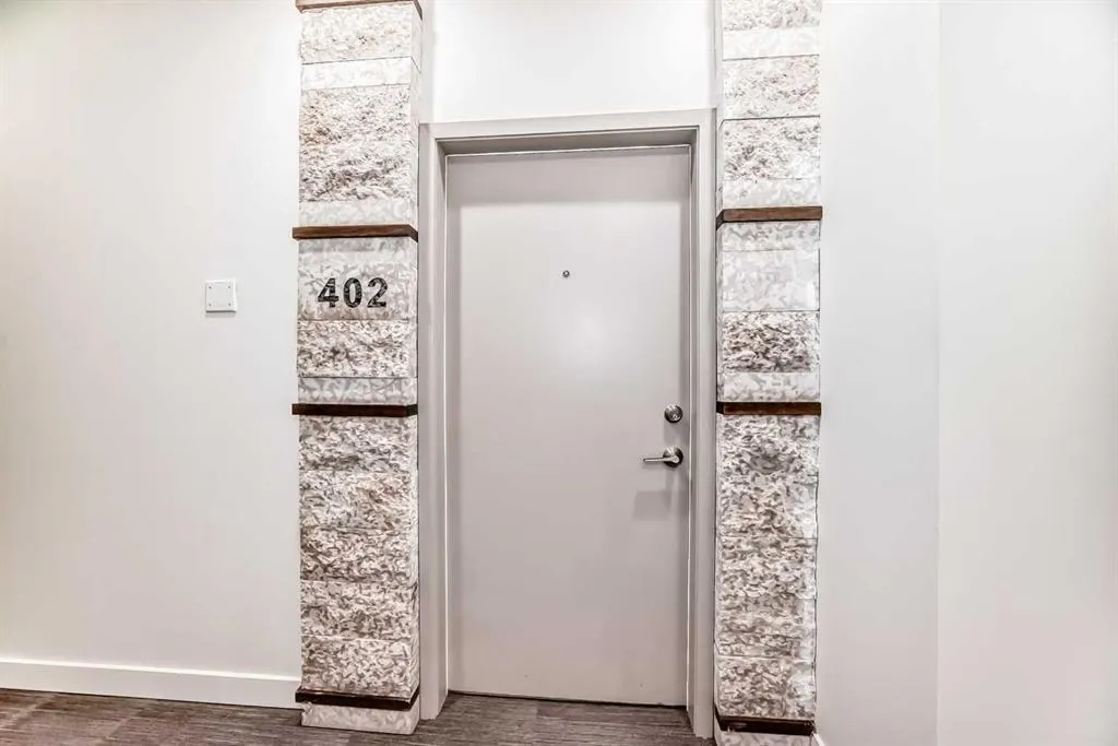 8880 Horton Road SW, #402