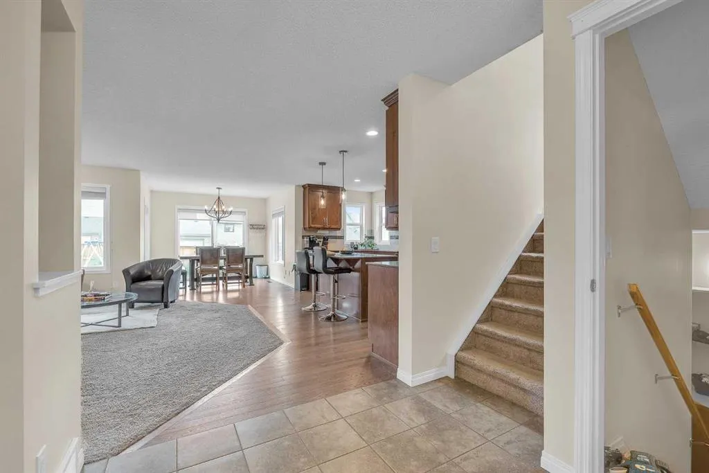 46 Walden Court SE