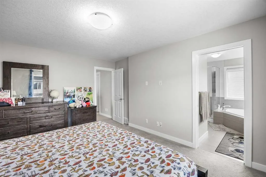 24 Panatella Square NW