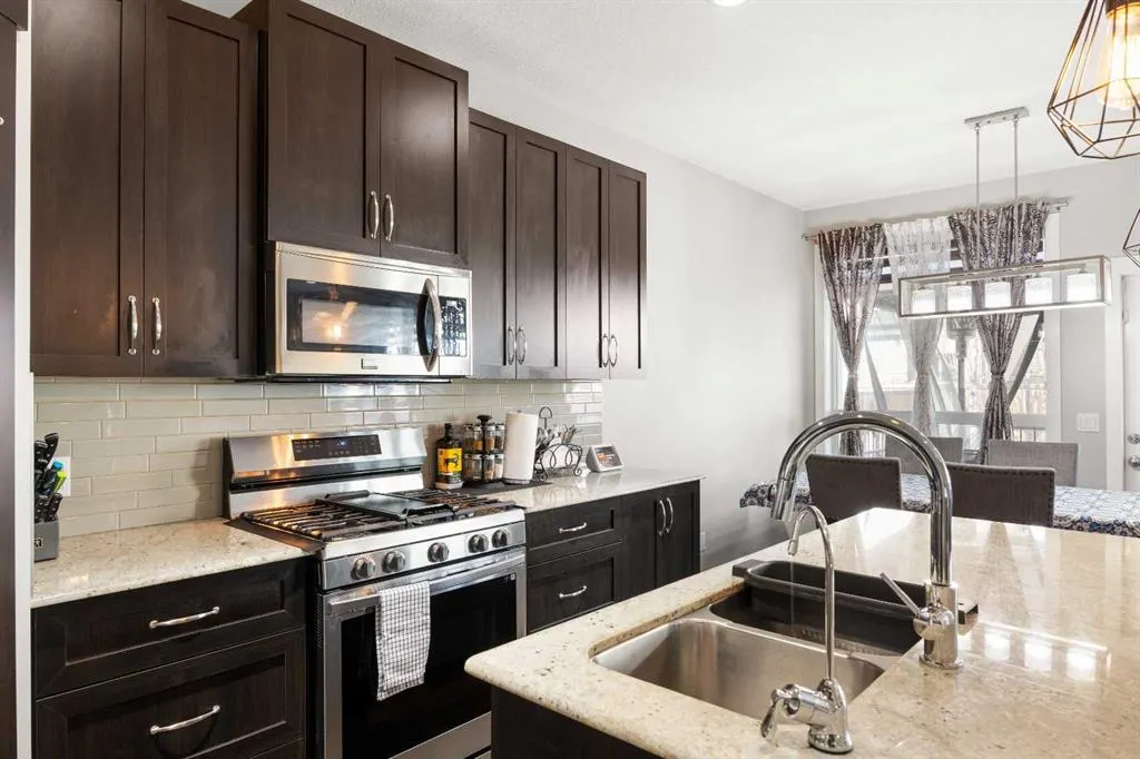 24 Panatella Square NW