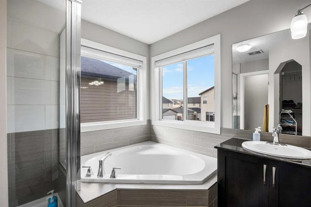 24 Panatella Square NW