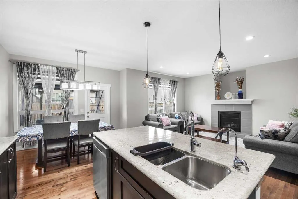 24 Panatella Square NW