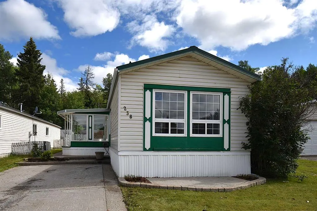 238 Skogg Avenue