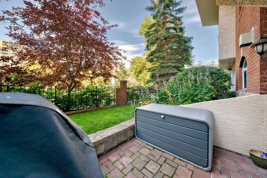 923 15 Avenue SW, #102