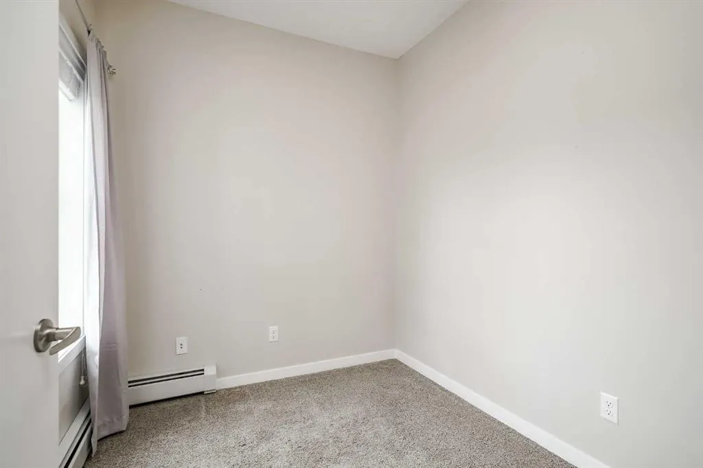 402 Marquis Lane SE, #205