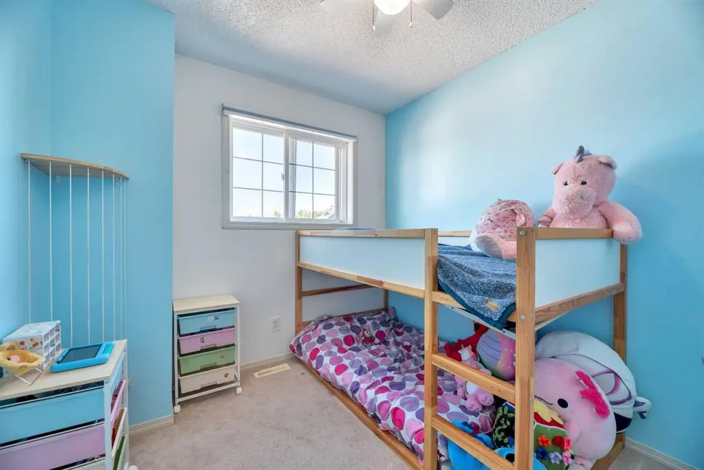 205 Strathaven Mews