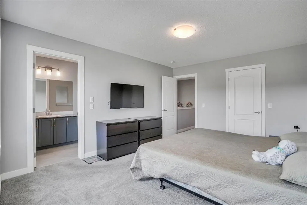 1370 Legacy Circle SE