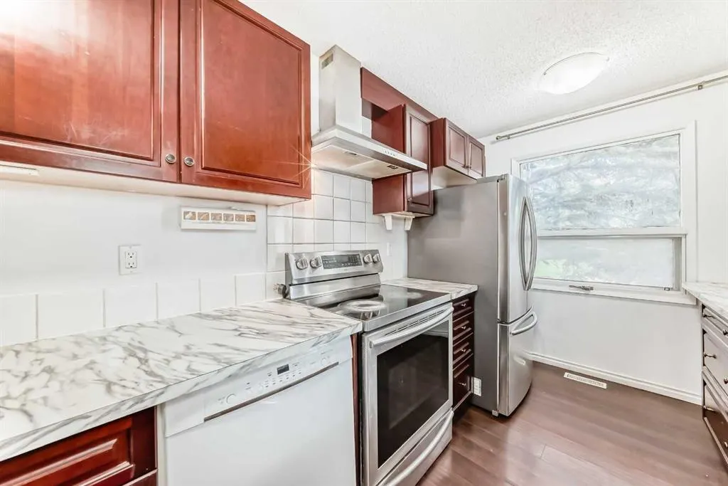 5400 dalhousie Drive NW, #5
