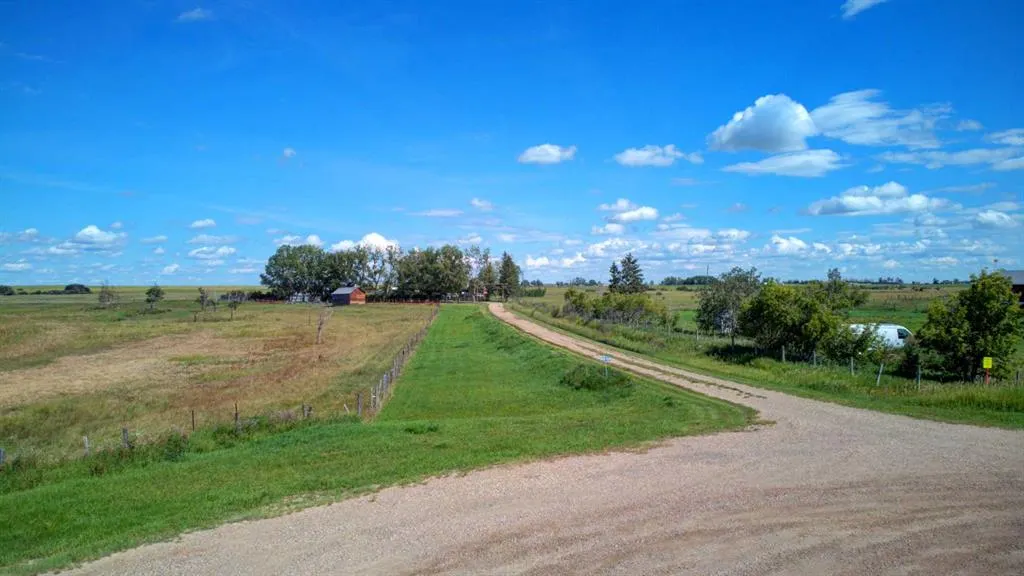 255244 Range Road 282