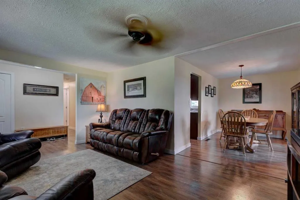 255244 Range Road 282