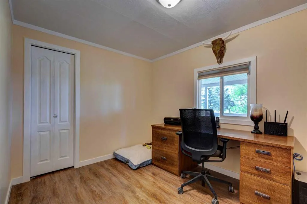 255244 Range Road 282