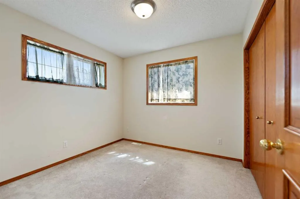 183 Cove Drive