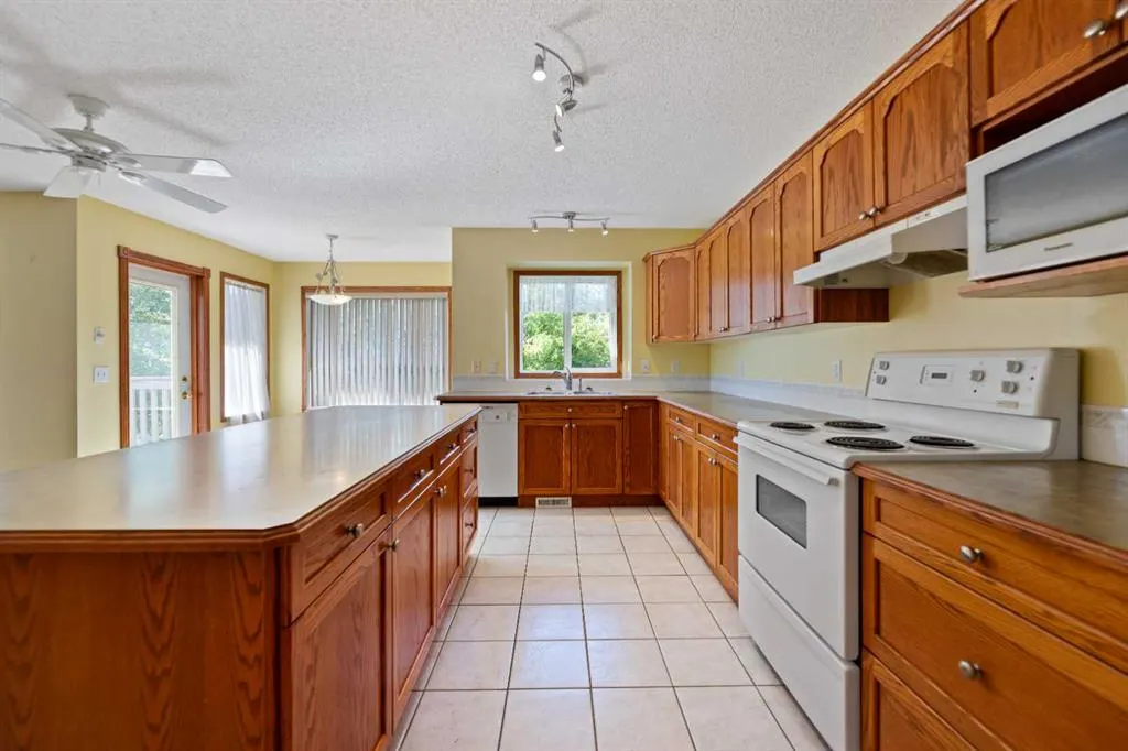 183 Cove Drive