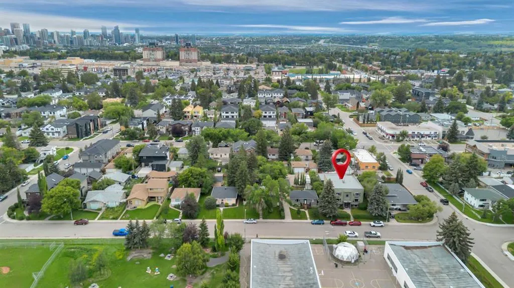 1833 21 Avenue NW, #3