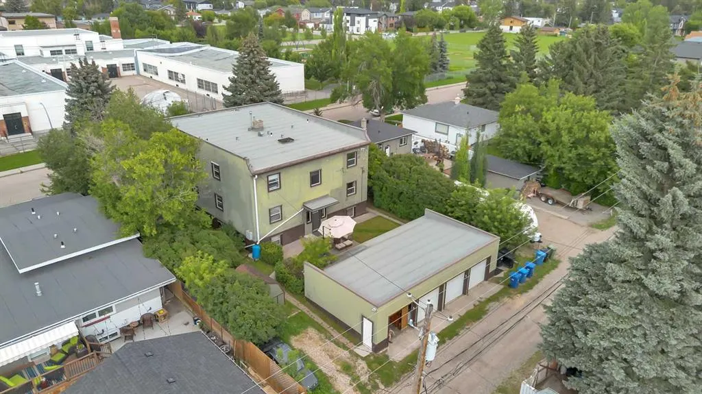 1833 21 Avenue NW, #3