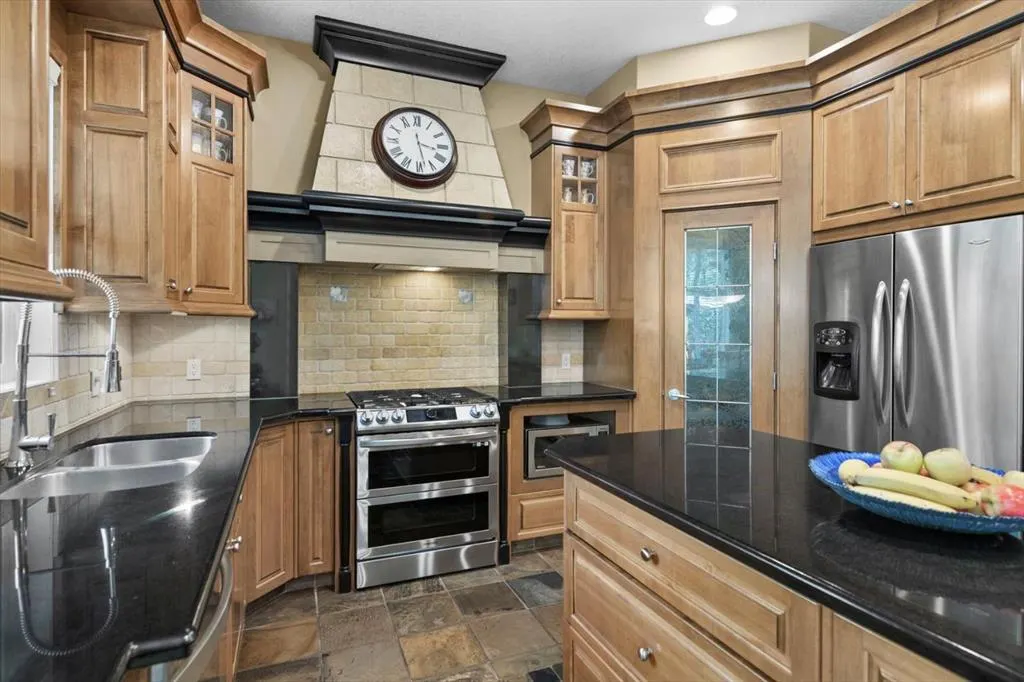 45 Royal Terrace NW