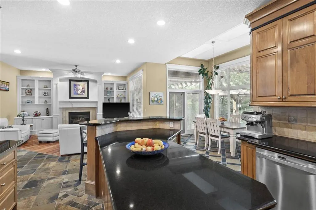 45 Royal Terrace NW