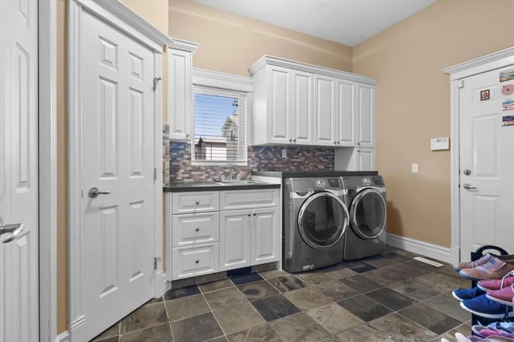 45 Royal Terrace NW