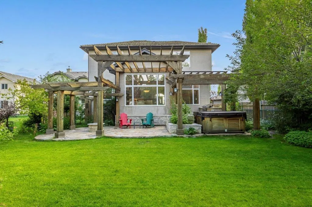 45 Royal Terrace NW