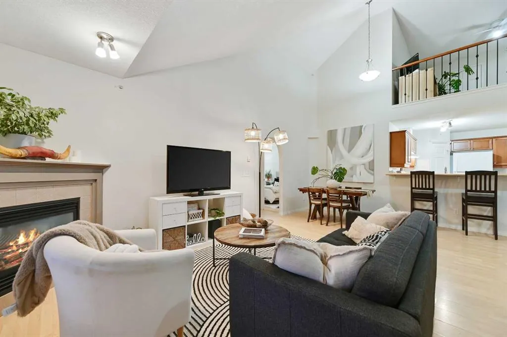 1110 17 Street SW, #401