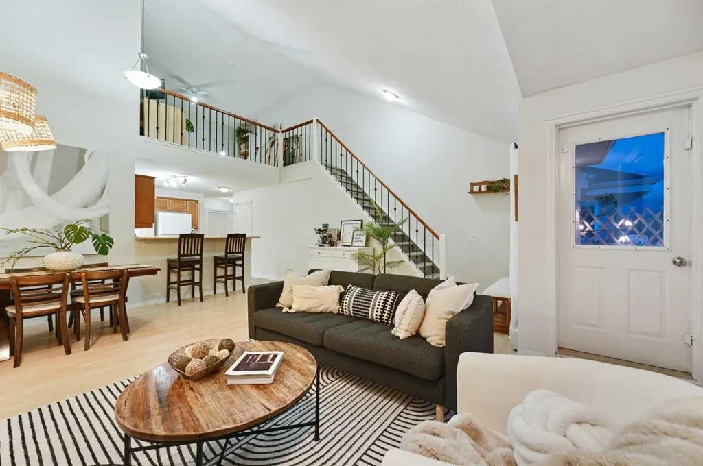 1110 17 Street SW, #401