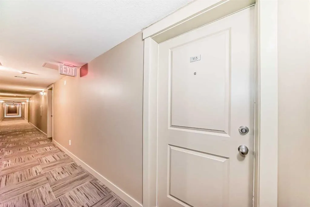 403 Mackenzie Way SW, #9113