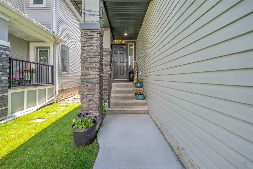 342 Hillcrest Circle SW