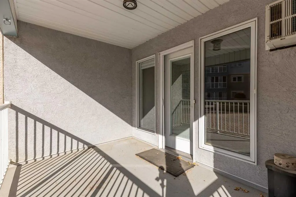 75 1 Avenue S, #120