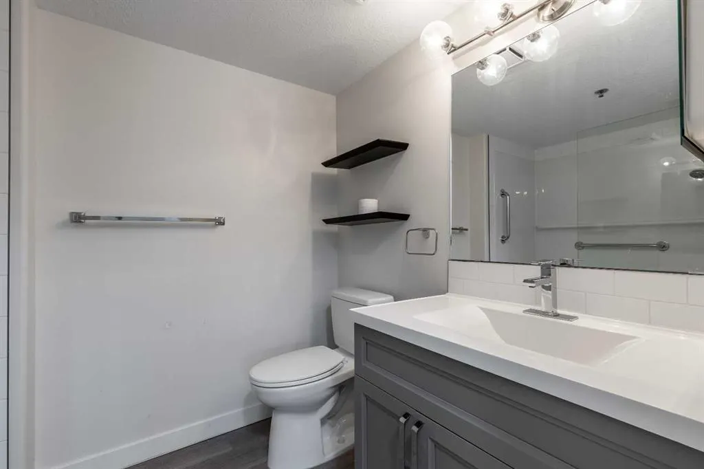 75 1 Avenue S, #120