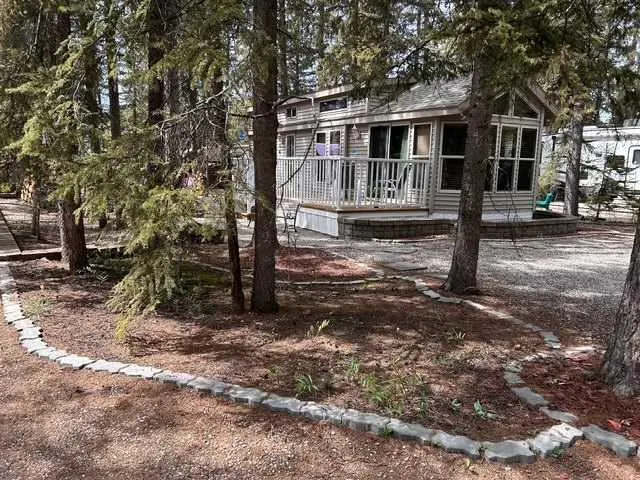 3 Timber Crescent