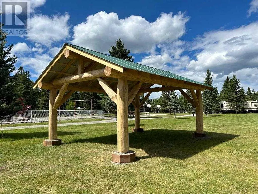 3 Timber Crescent