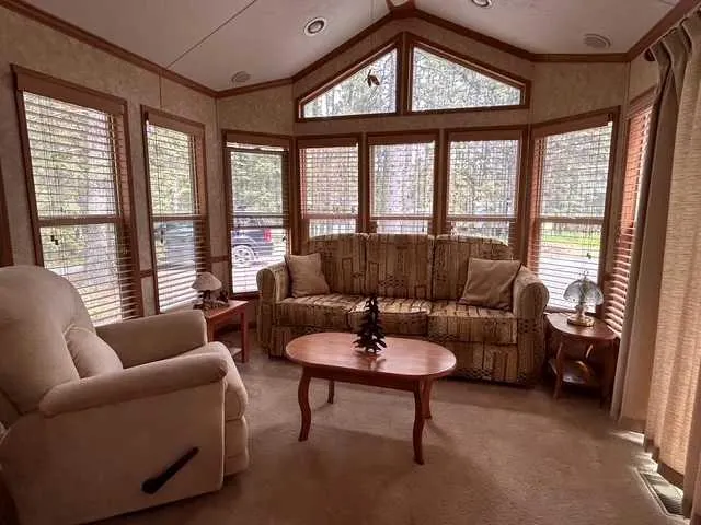 3 Timber Crescent