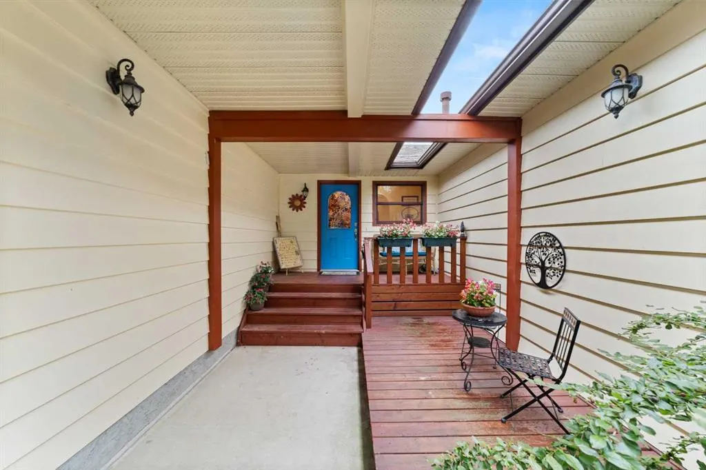 25 Westheights Drive