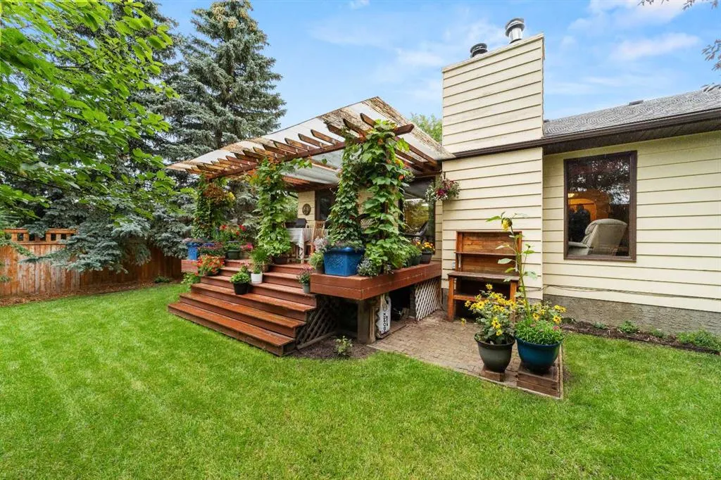 25 Westheights Drive