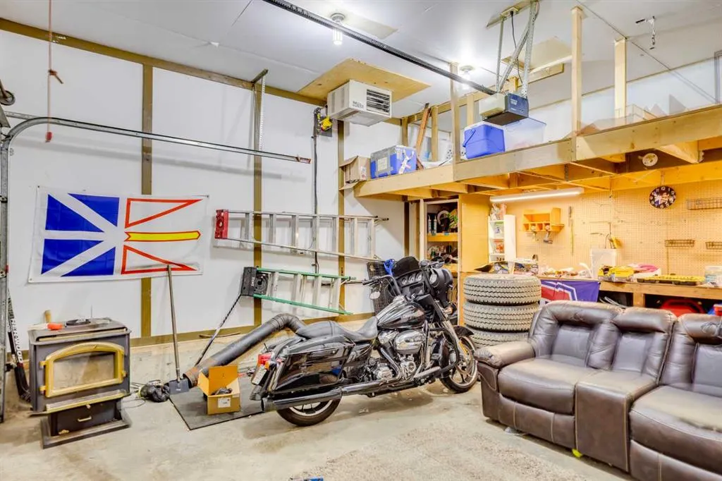 217 Swanson Crescent