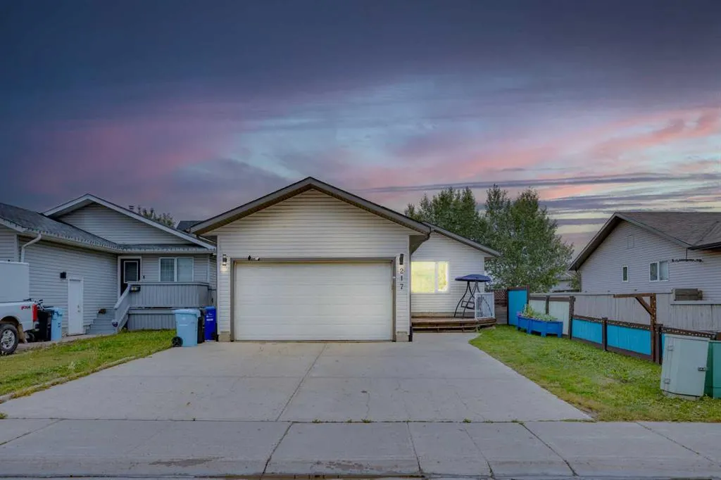 217 Swanson Crescent