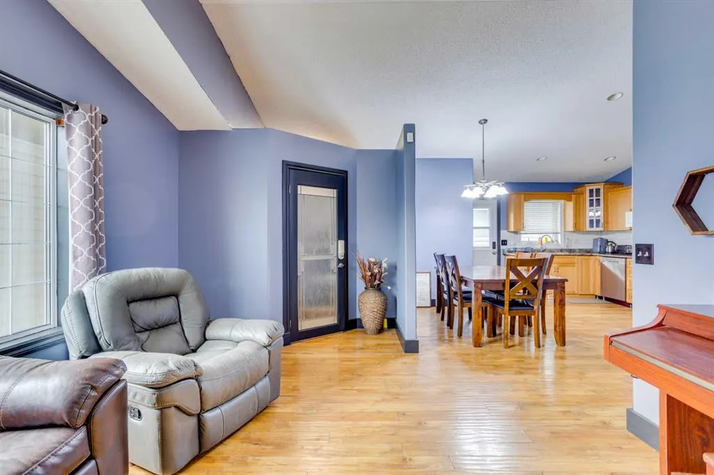 217 Swanson Crescent