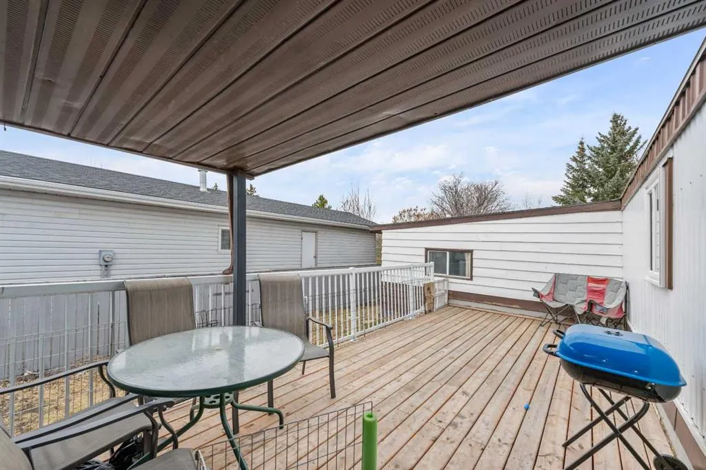 826 Brentwood Crescent