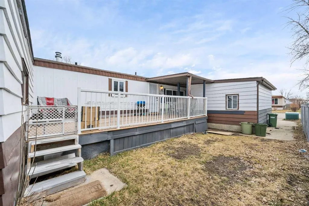 826 Brentwood Crescent