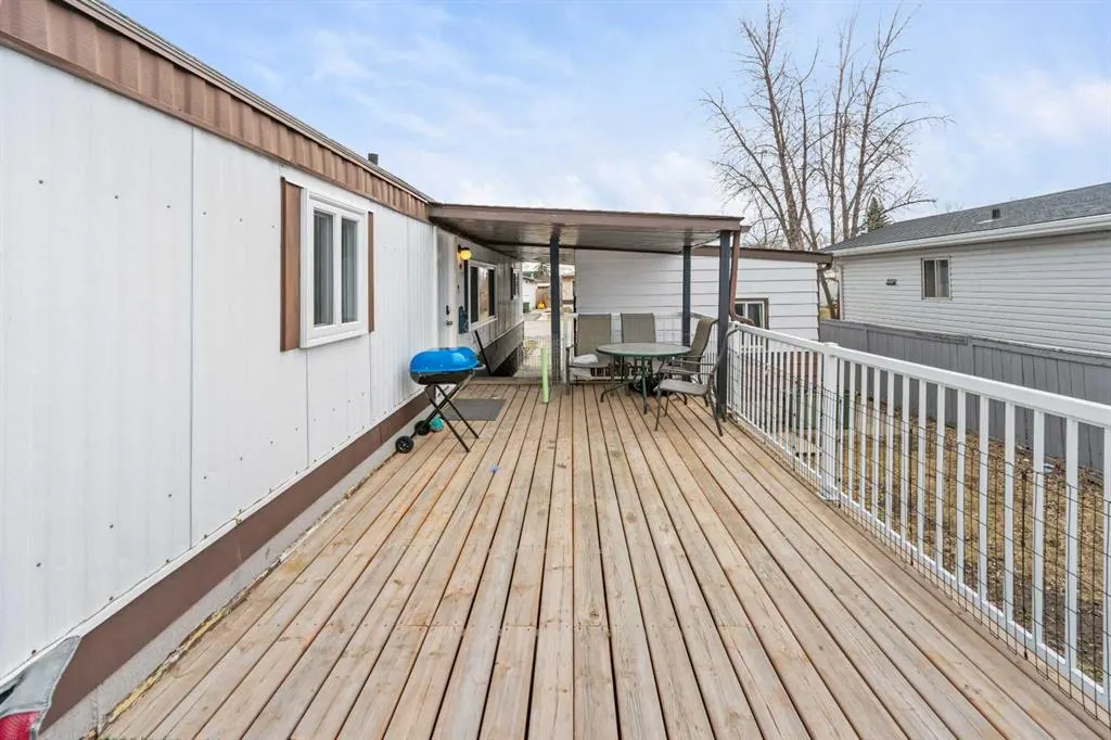 826 Brentwood Crescent