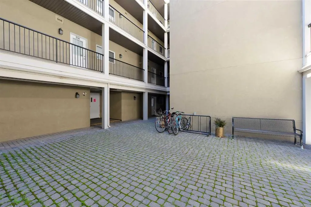 1108 15 Street SW, #207