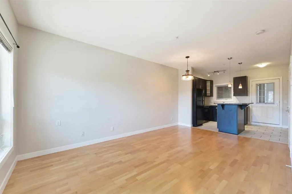 1108 15 Street SW, #207