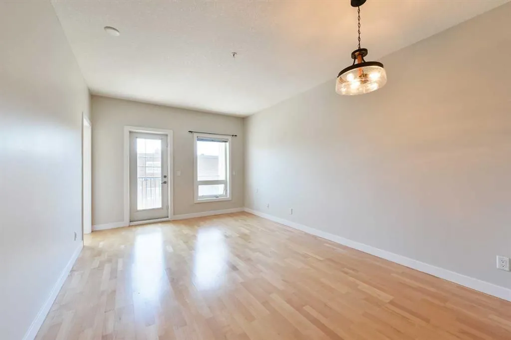 1108 15 Street SW, #207
