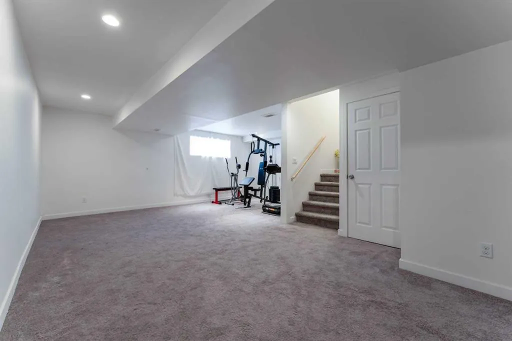 155 Silverado Skies Link SW, #1709