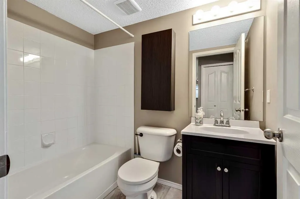 10 Prestwick Bay SE, #1425