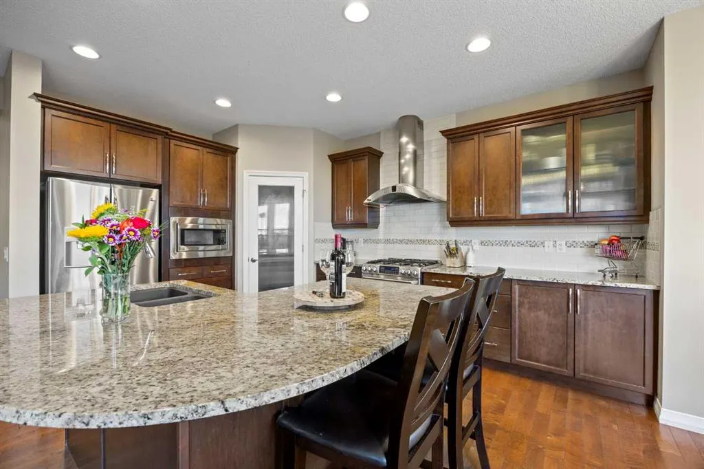 395 Mahogany Terrace SE