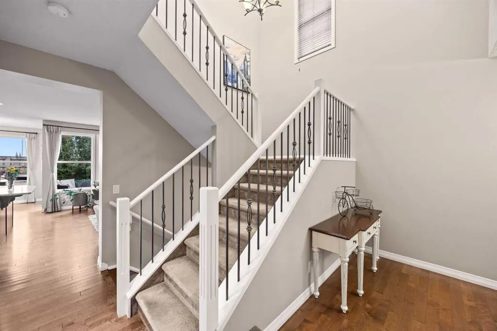 395 Mahogany Terrace SE