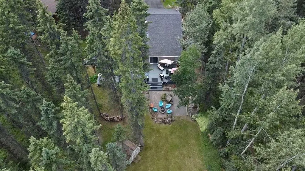 13 Redwood Meadows Close W